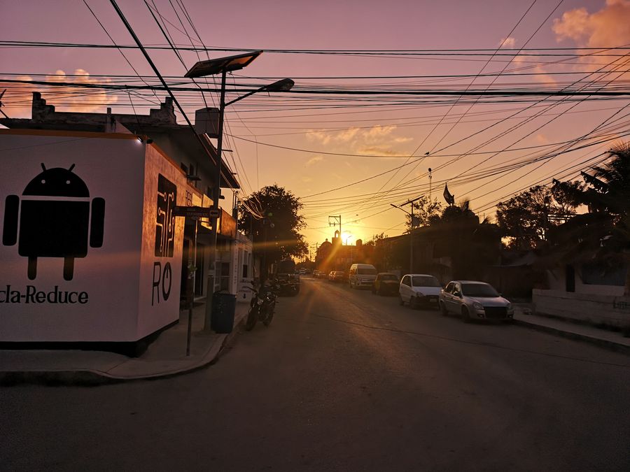 zapad slnka v Tulum v Mexiku