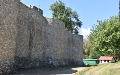 Neamt Fortress Cetatea Neamtului (2)