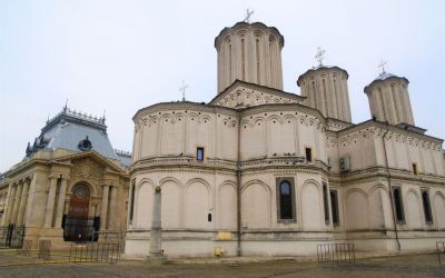 Patriarchal Cathedral Bucharest (1)