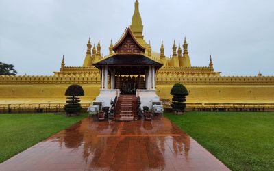Pha That Luang Stupa Vientiane Laos (2)