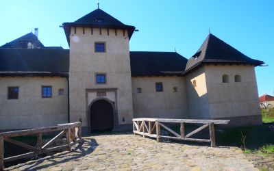 Water Castle Hronsek (1)