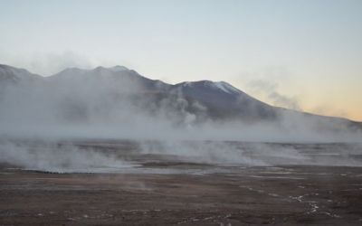 geysers-el-tatio-just-before-sunrise