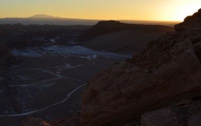 sunset-above-salt-mountain-range-in-atacama