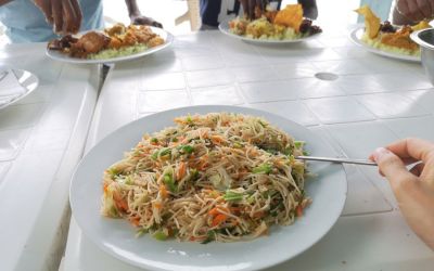 noodles with veggies Sri Lanka