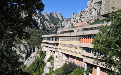 Visit Montserrat From Barcelona Montserrat Withlocals (12)