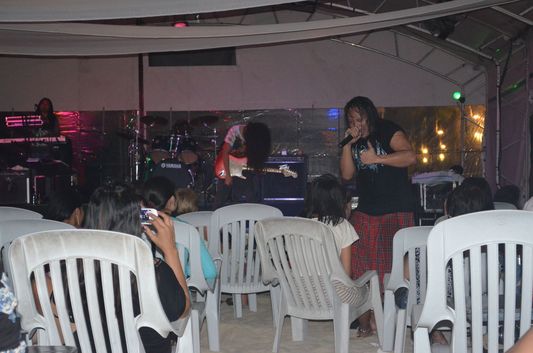 Boss Band Boracay singer during live concert on Boracay island