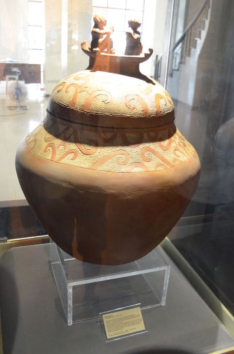replica of Manunngul jar in Palawan Heritage Museum in Puerto Princesa