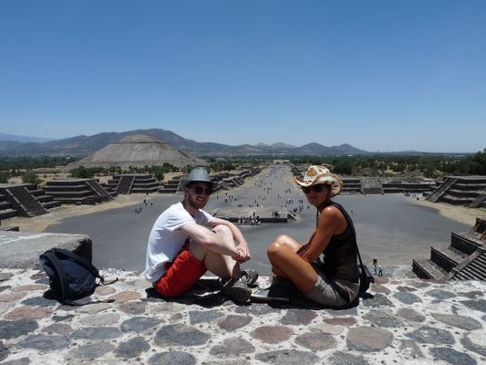 with a German friend in Teotihuacan