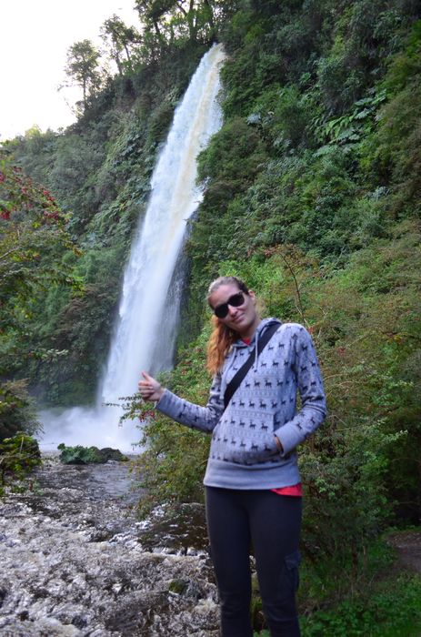 crazy sexy fun traveler at Tocoihue cascadas