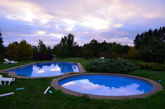swimming pools at he sunrise in Molino Viejo