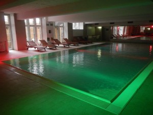 swimming pool in Plus Berlin hostel