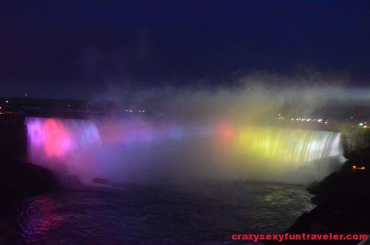 Niagara Falls fireworks (6)