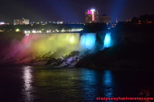 Niagara Falls fireworks (8)