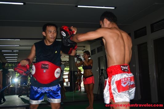 Muay Thai Petchyindee Academy Bangkok (28)