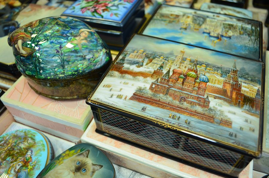 Russian lacquer boxes