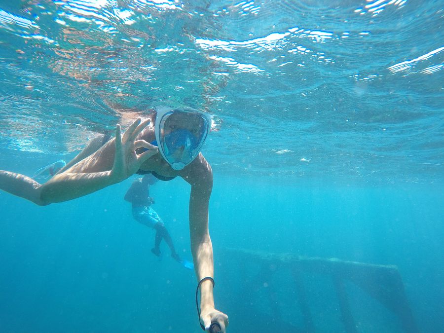 snorkeling around Gaafaru shipwreck