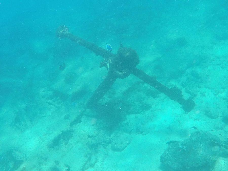 snorkeling around Gaafaru shipwreck