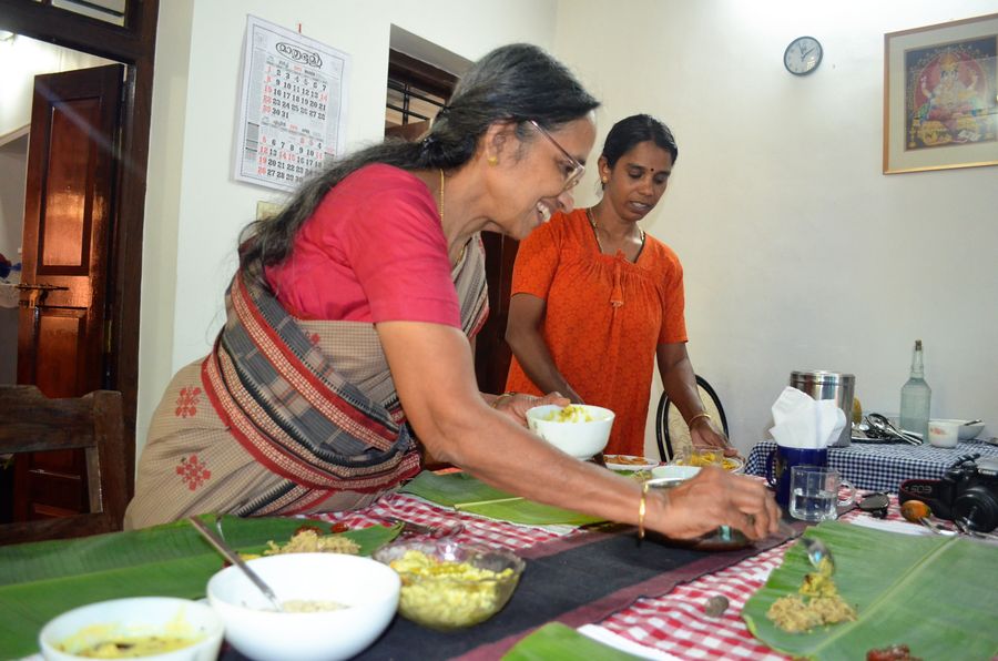 prepaing dinner in Wayanad