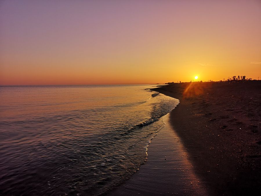 sunset on the Velipoje beach