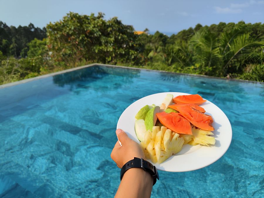 Lahana Resort Phu Quoc fresh fruit