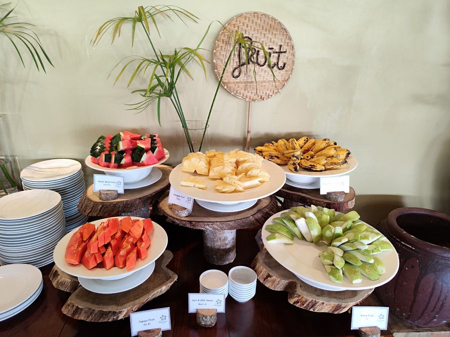 Lahana Resort Phu Quoc breakfast fruit