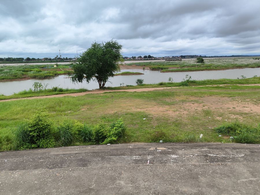 Mekong river Vientiane Laos (1)