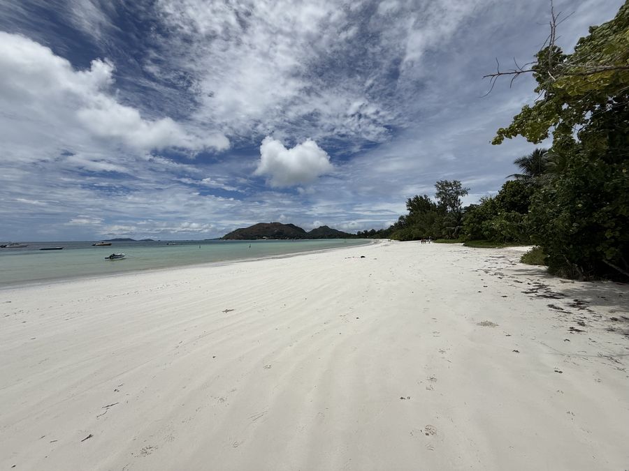 beach Cote D'Or Praslin Seychelles good for walking